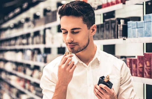 Ini 5 Tips Biar Parfum Tahan Lama: Jangan Sampai Salah!